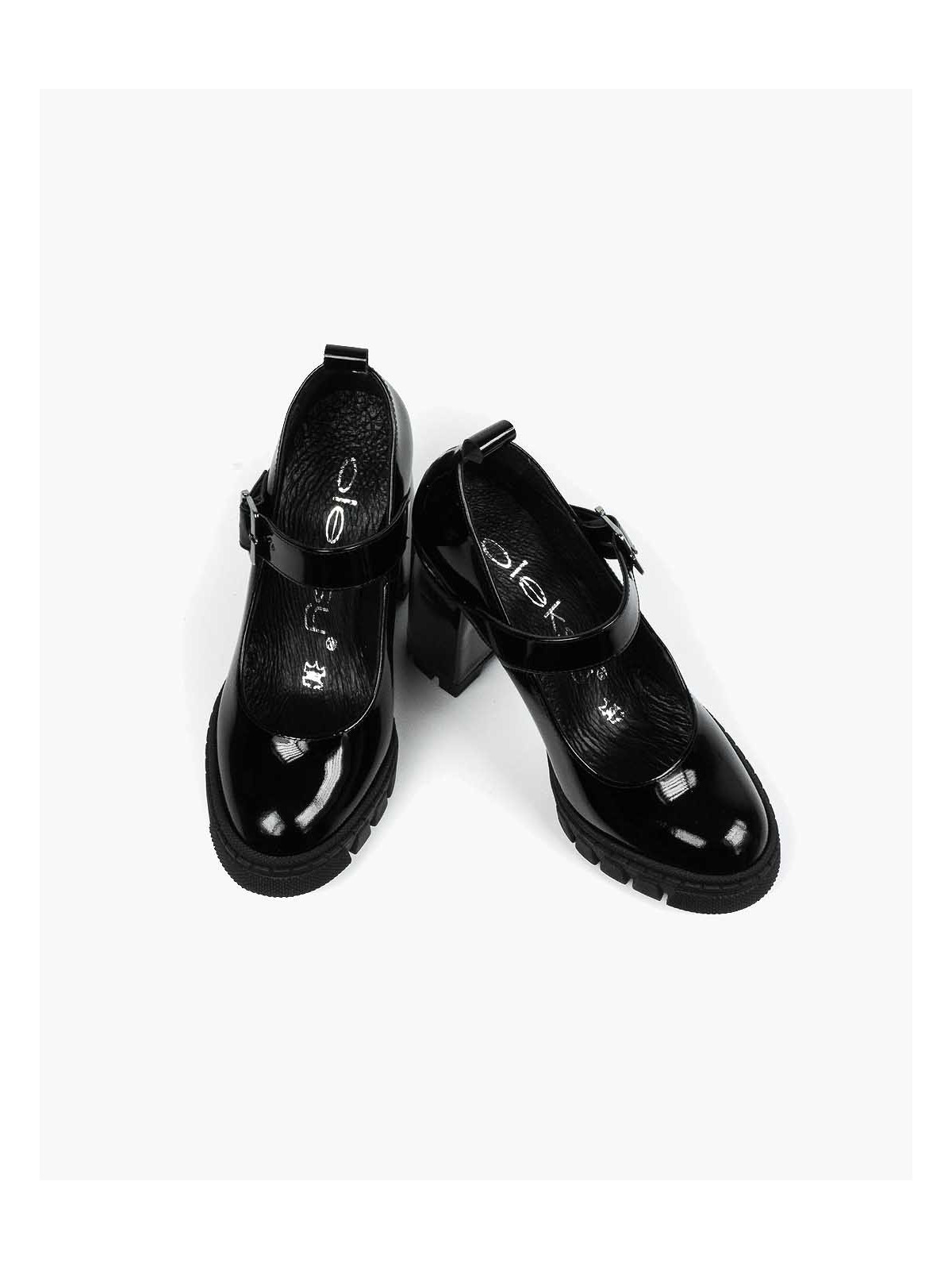 Czarne półbuty damskie skórzane