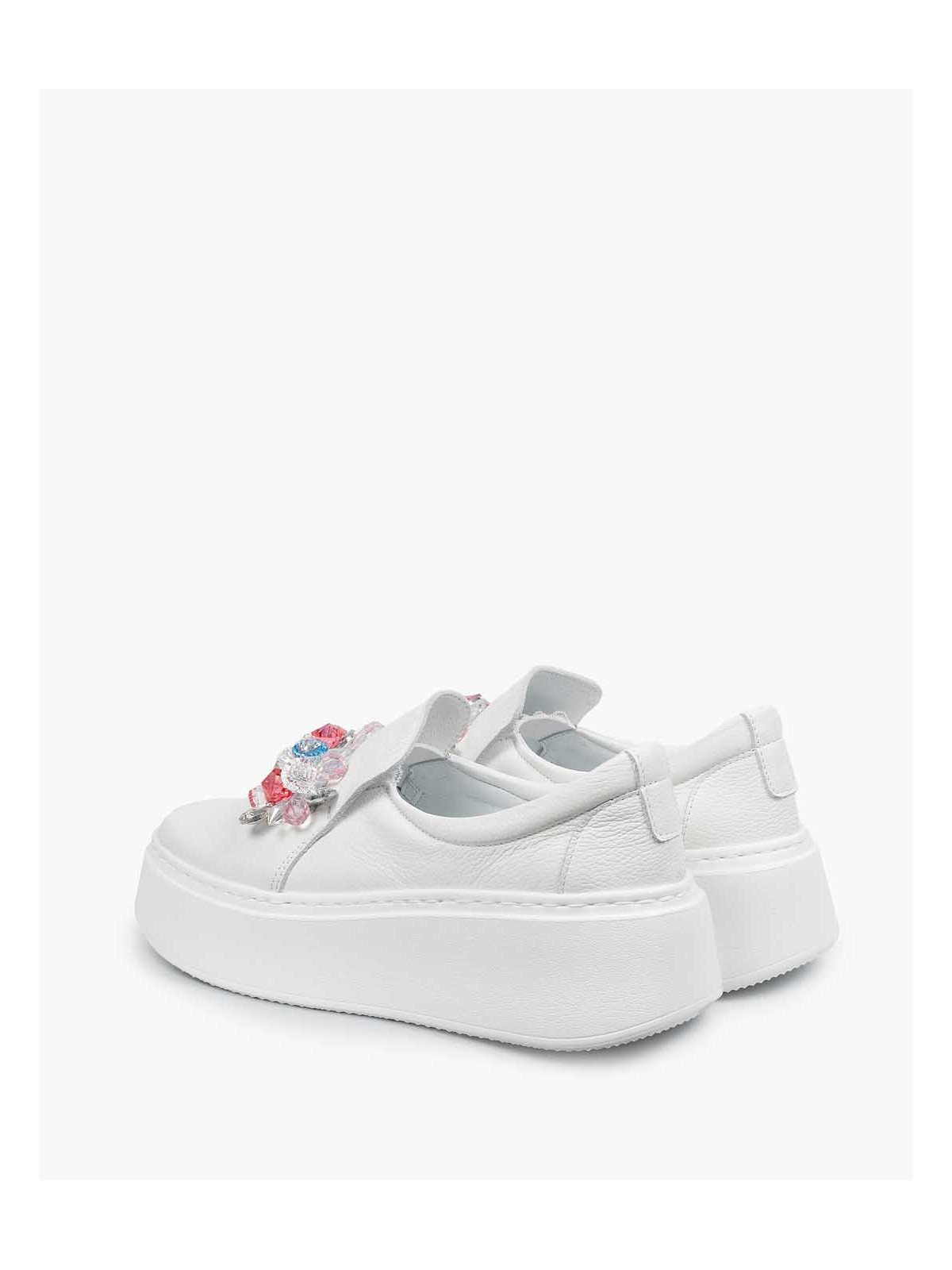 Białe półbuty damskie skórzane