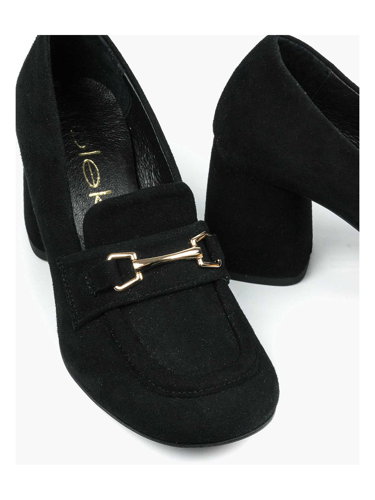 Czarne półbuty damskie skórzane