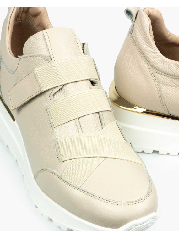 Beżowe adidasy damskie skórzane