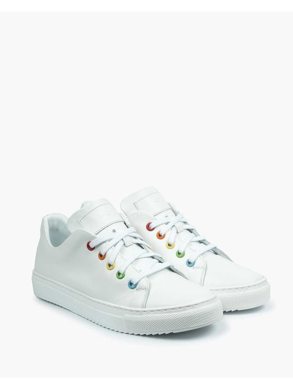 Białe trampki damskie skórzane