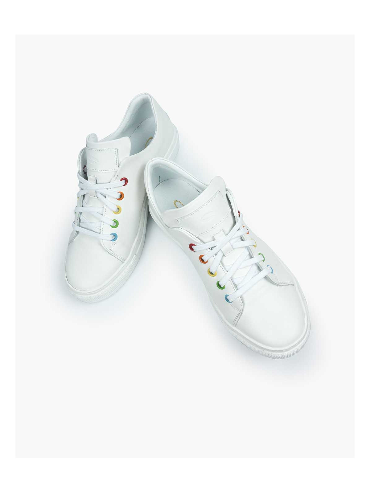 Białe trampki damskie skórzane