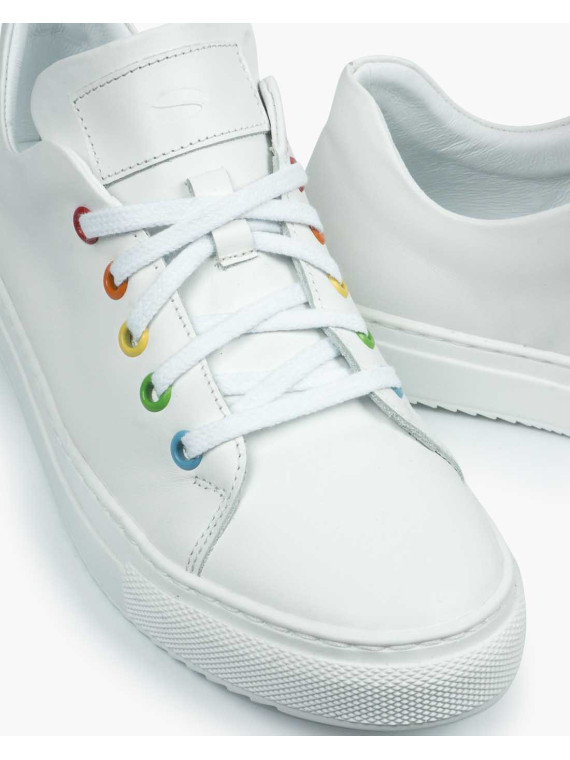 Białe trampki damskie skórzane