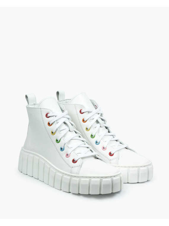 Białe trampki damskie skórzane