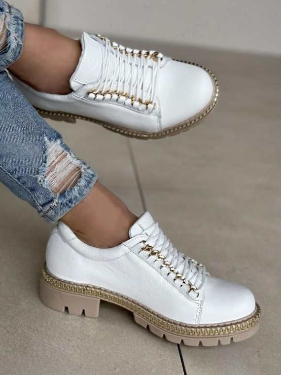 Białe trapery damskie skórzane