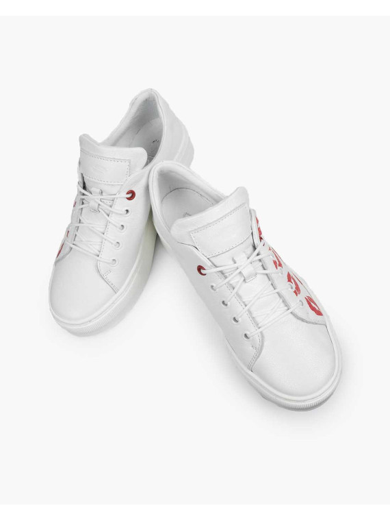 Białe trampki damskie skórzane