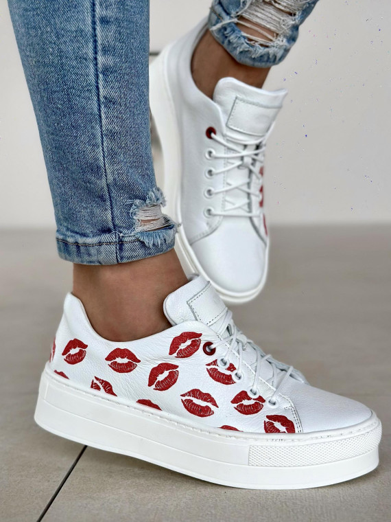 Białe trampki damskie skórzane