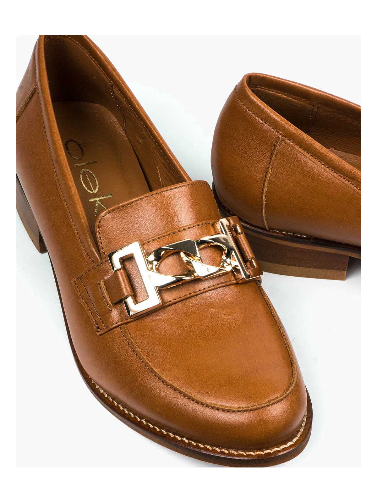 Rude mokasyny damskie skórzane