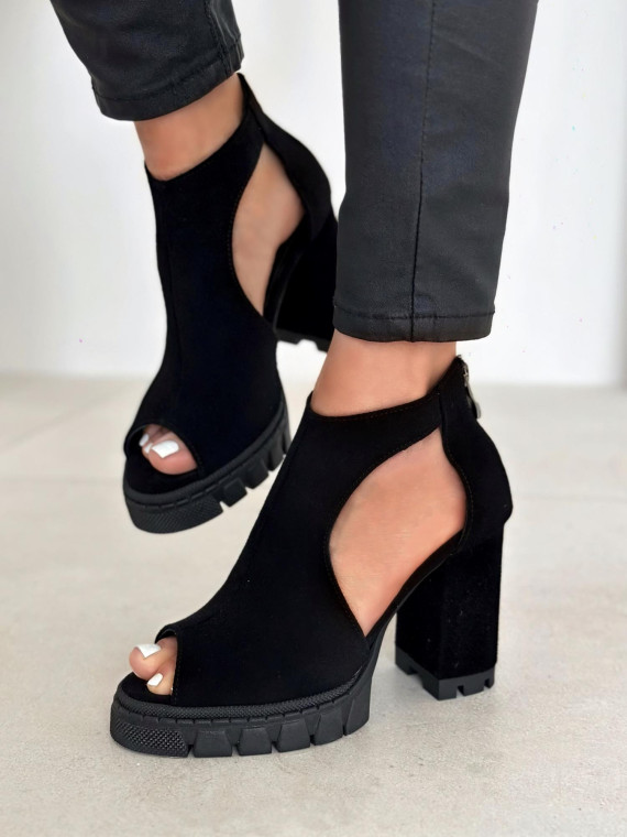 Czarne sandały damskie skórzane