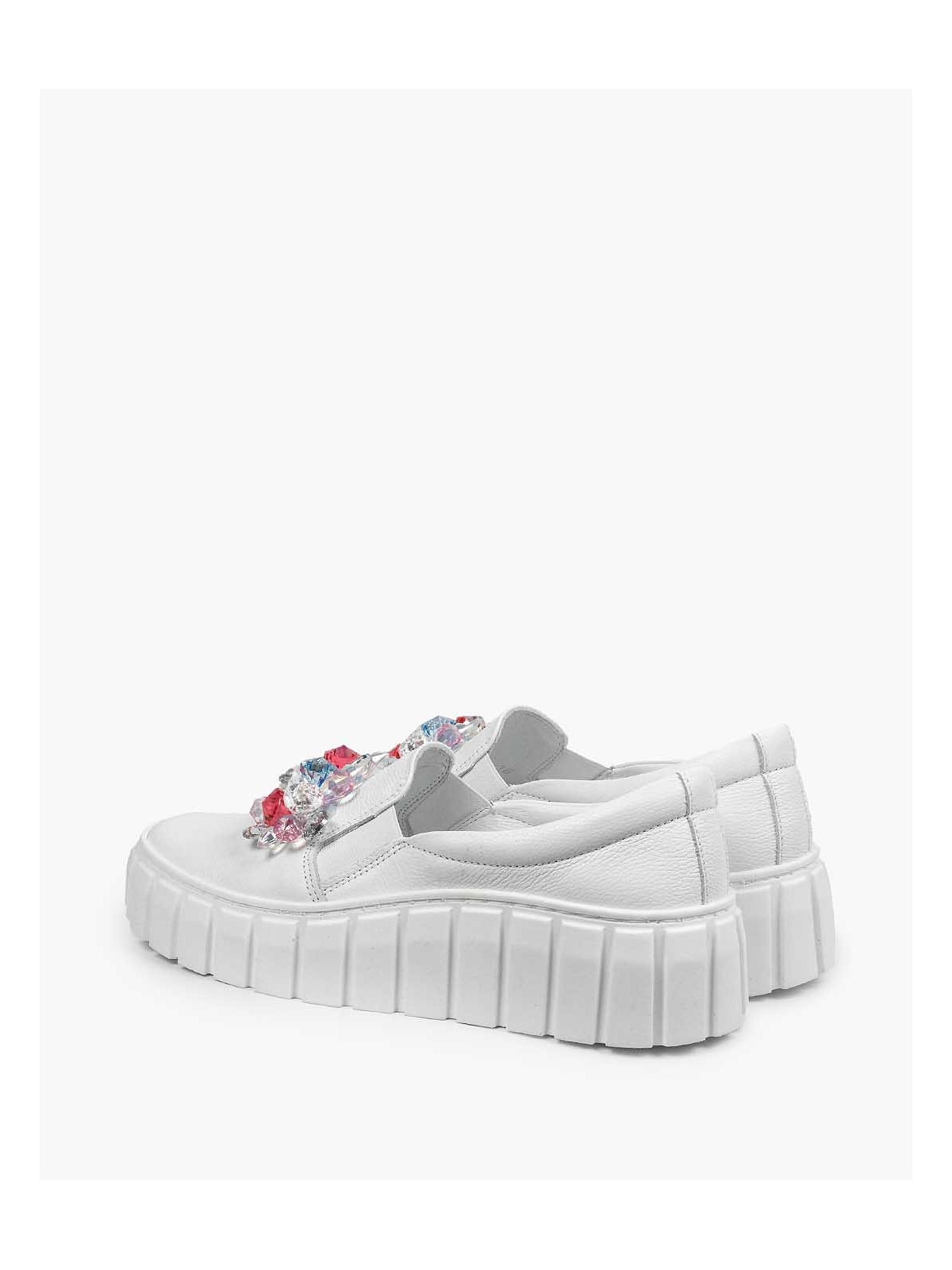 Białe półbuty damskie skórzane