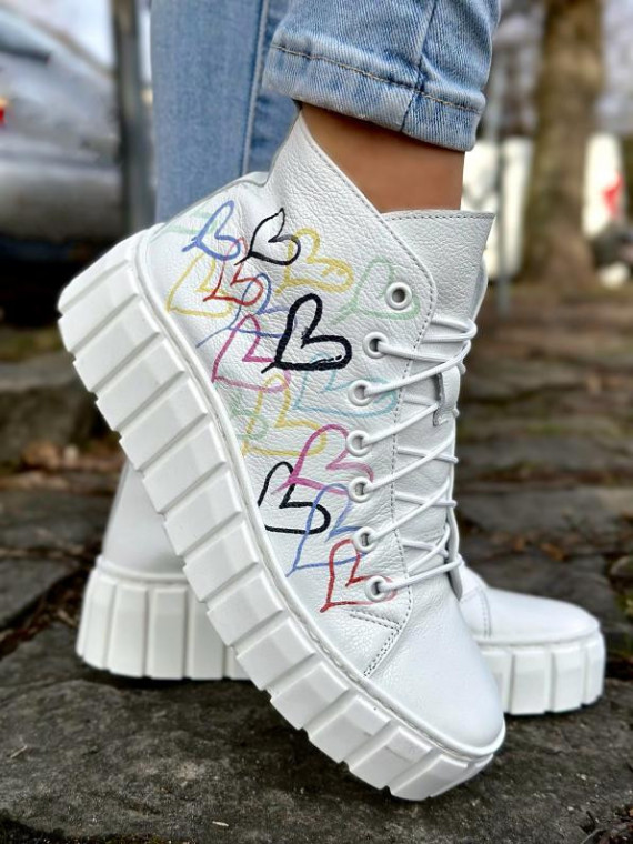 Białe trampki damskie skórzane