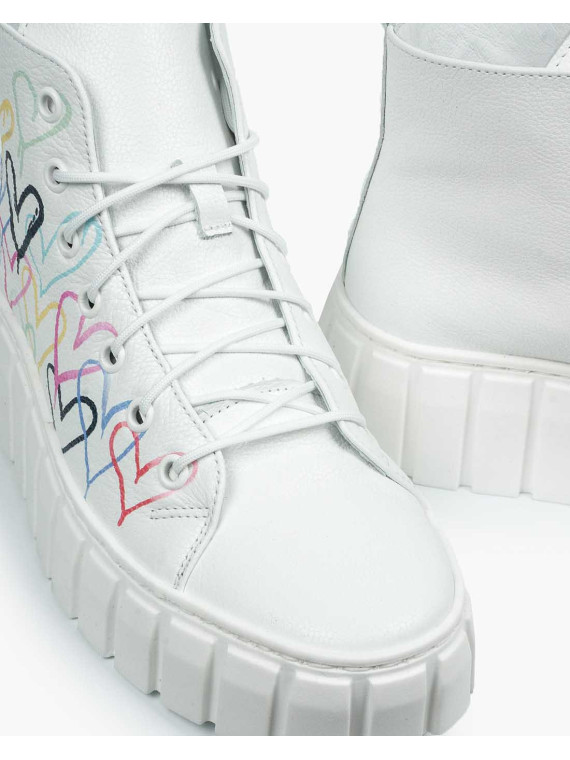 Białe trampki damskie skórzane