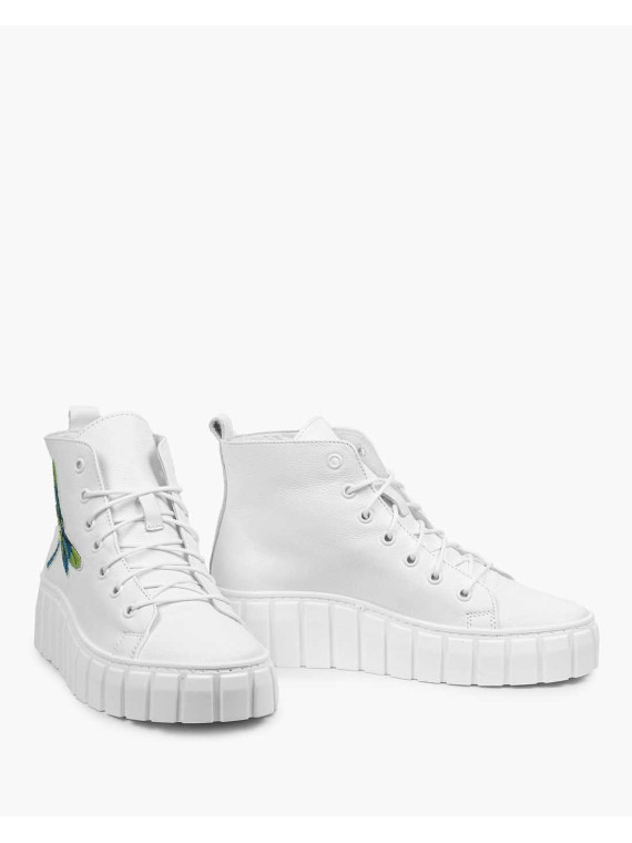 Białe trampki damskie skórzane