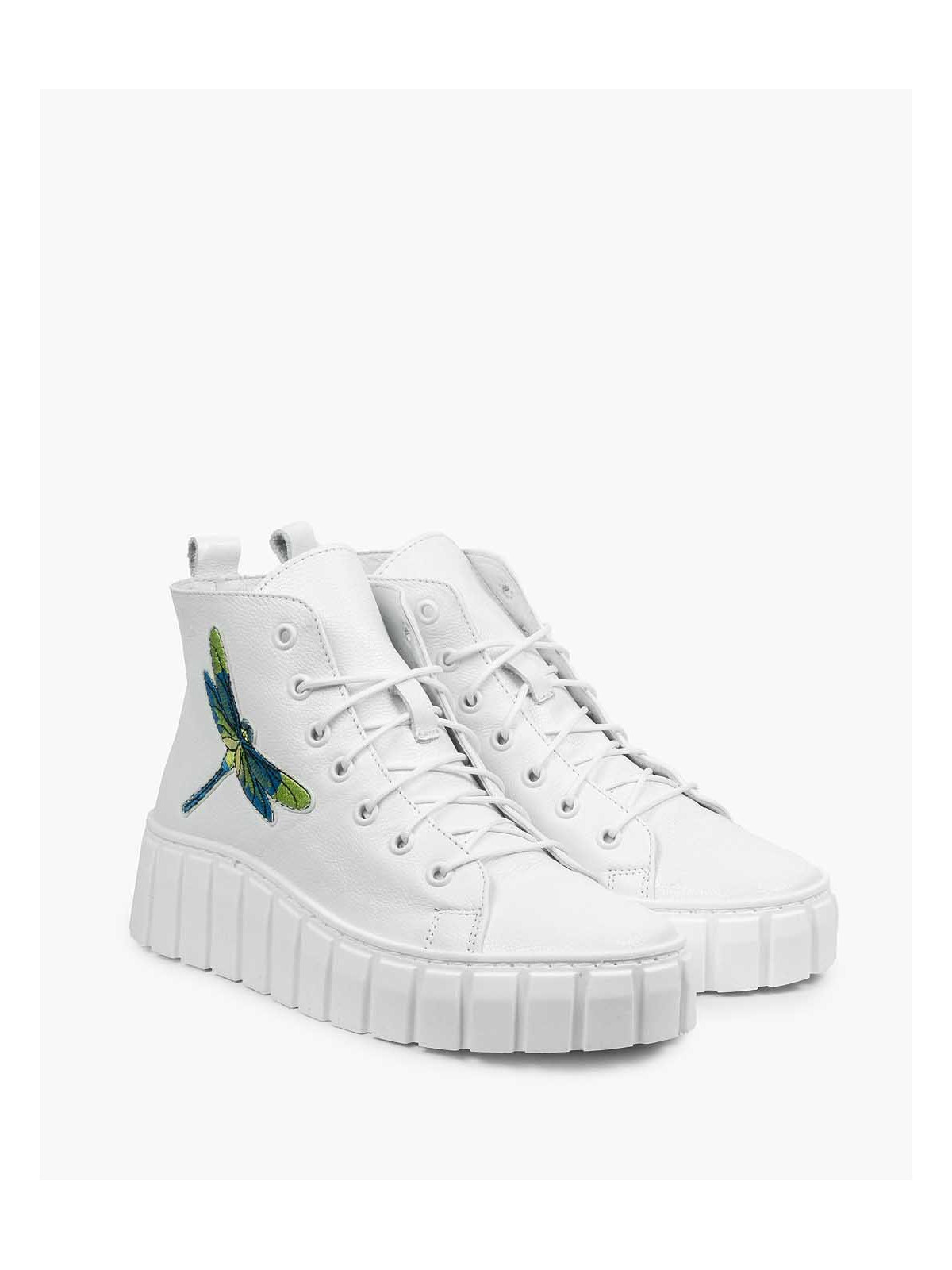 Białe trampki damskie skórzane