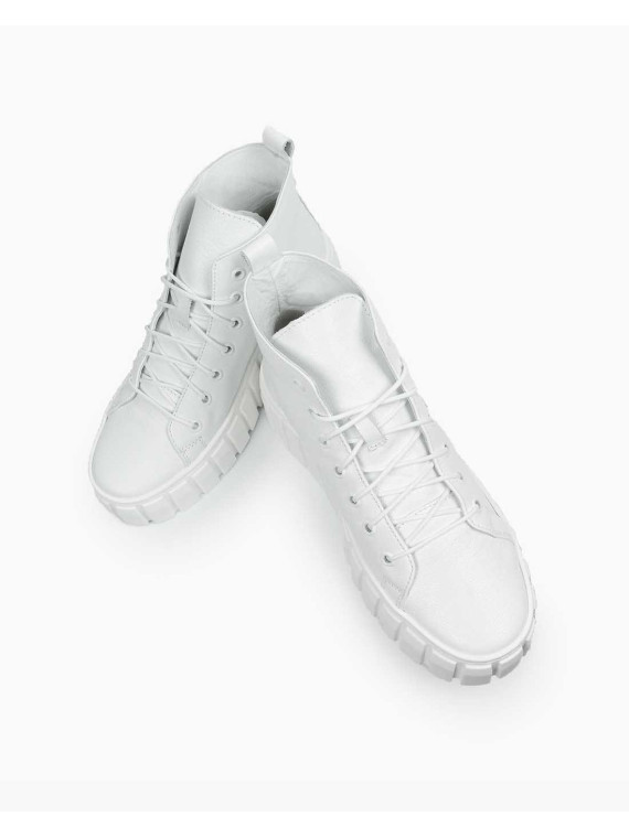 Białe trampki damskie skórzane