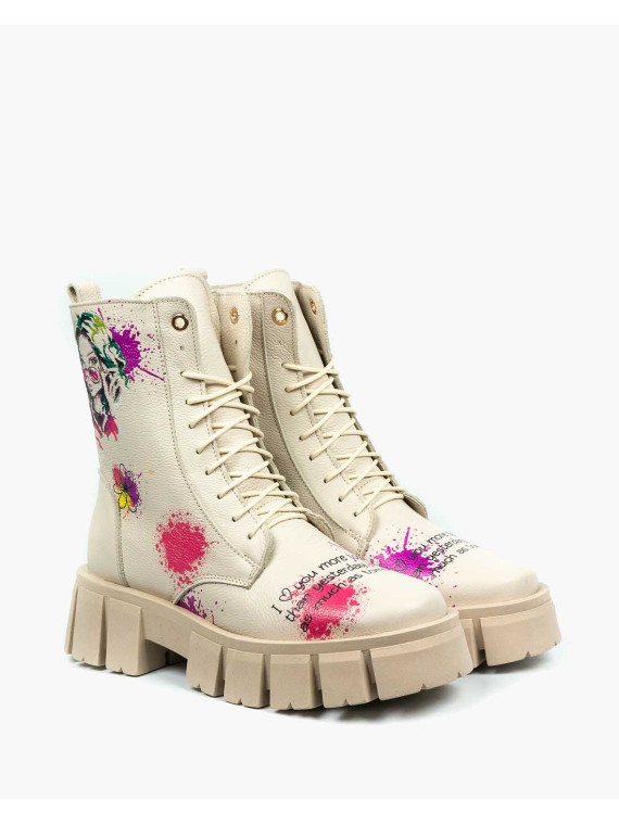 Beżowe trapery damskie skórzane