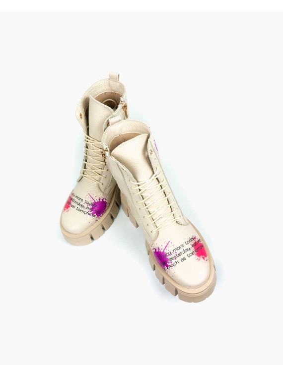 Beżowe trapery damskie skórzane