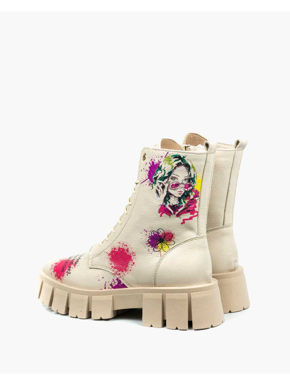 Beżowe trapery damskie skórzane