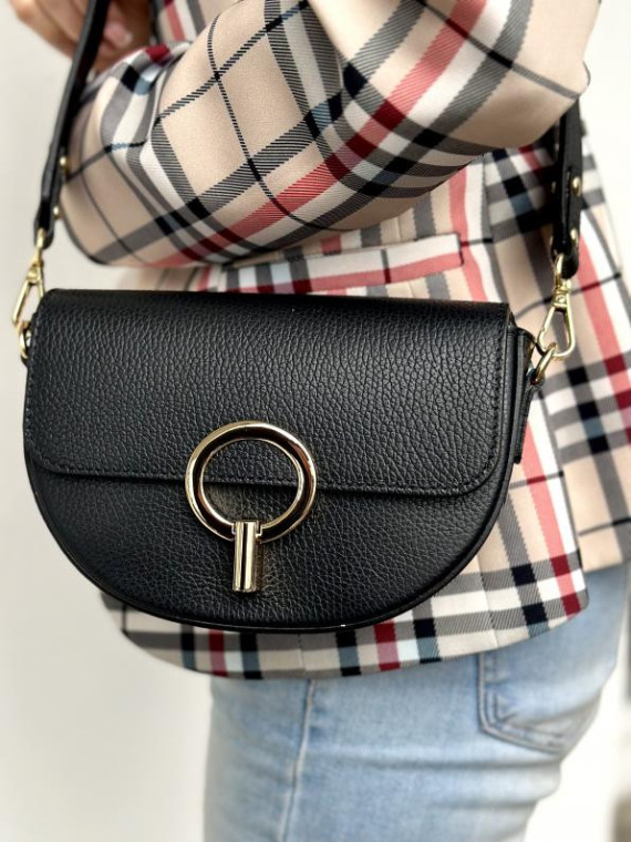 Czarna torebka damska skórzana