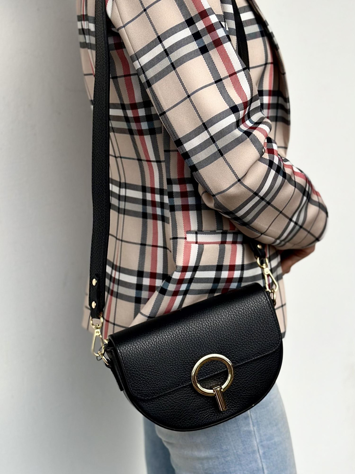 Czarna torebka damska skórzana