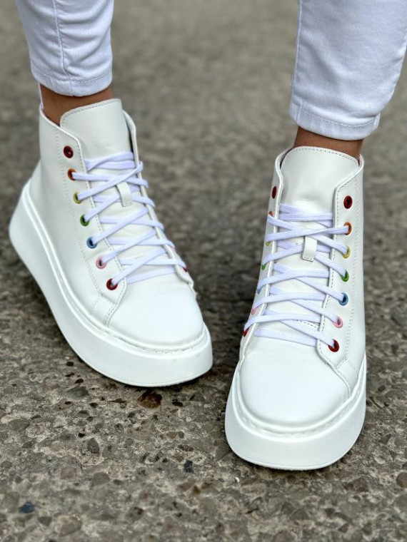 Białe trampki damskie skórzane