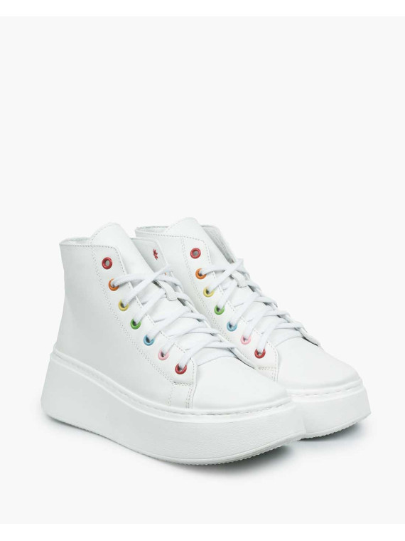 Białe trampki damskie skórzane