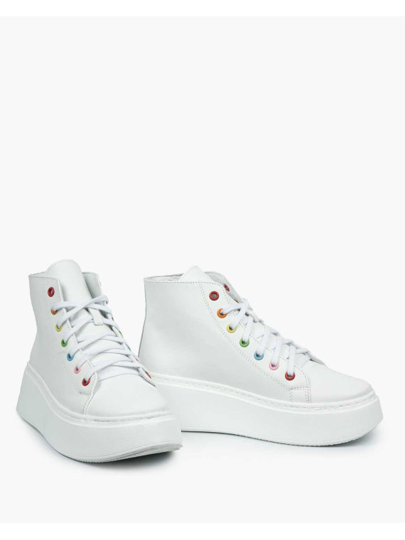 Białe trampki damskie skórzane