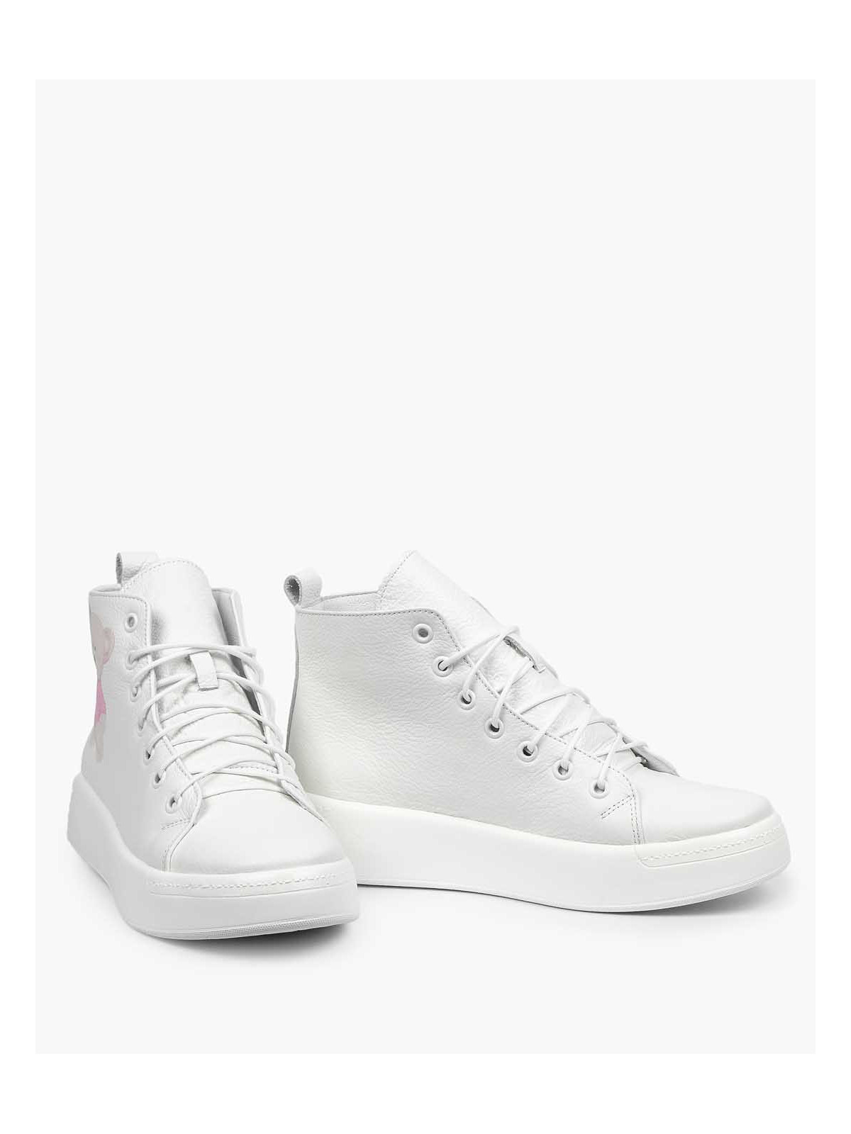 Białe trampki damskie skórzane