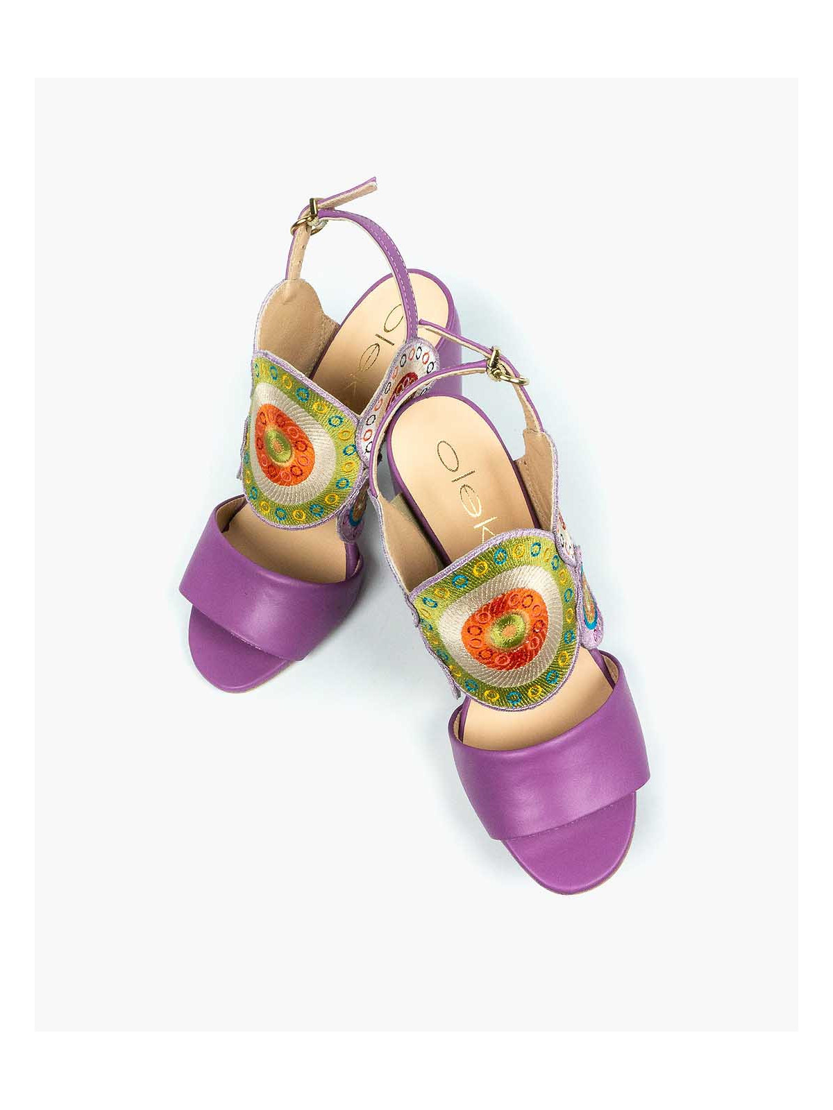 Fioletowe sandały damskie skórzane