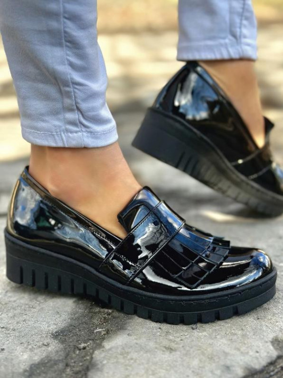 Czarne półbuty damskie skórzane