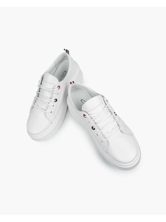 Białe trampki damskie skórzane