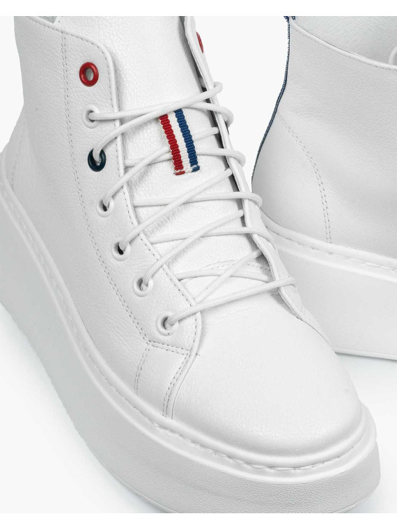 Białe trampki damskie skórzane