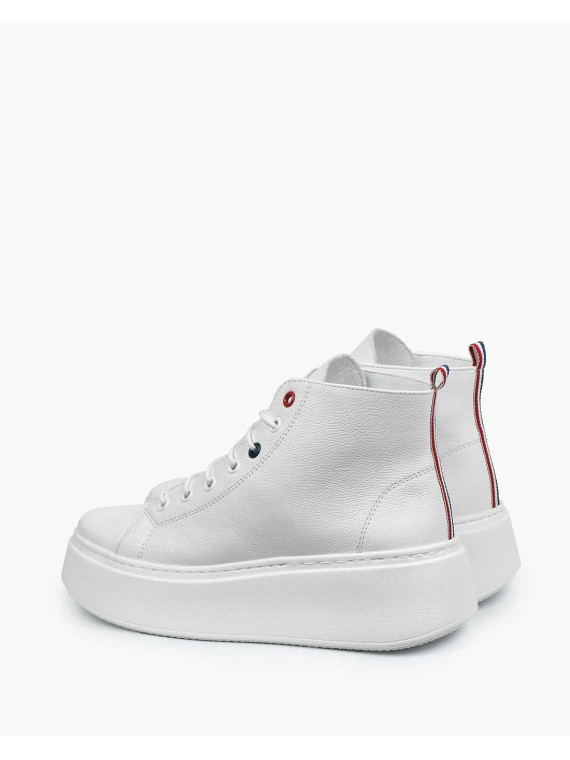 Białe trampki damskie skórzane