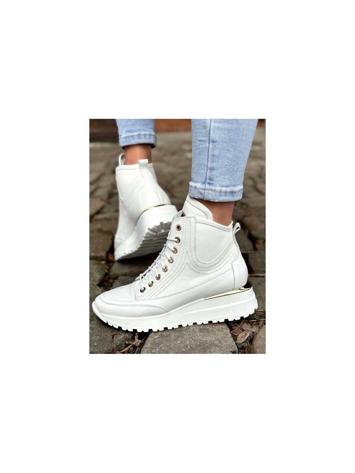 Białe sneakersy damskie skórzane