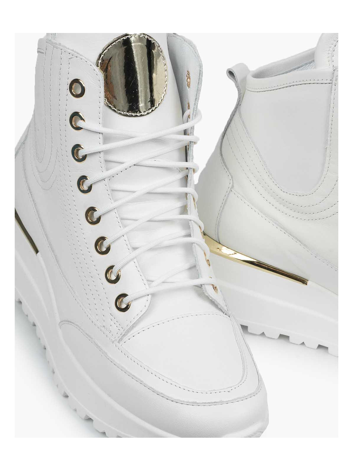 Białe sneakersy damskie skórzane