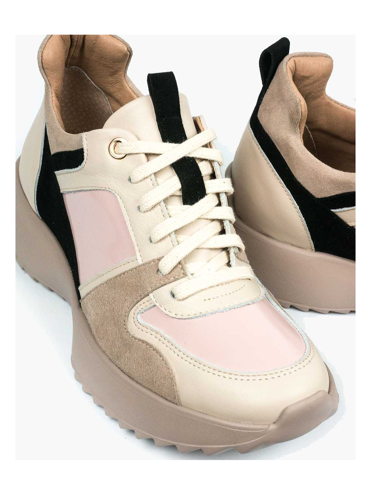 Beżowe sneakersy damskie skórzane