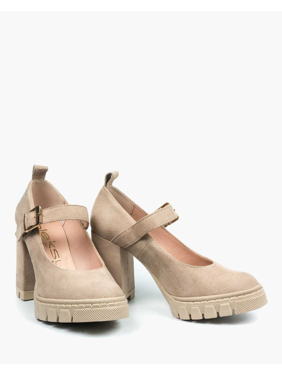 Beżowe półbuty damskie skórzane