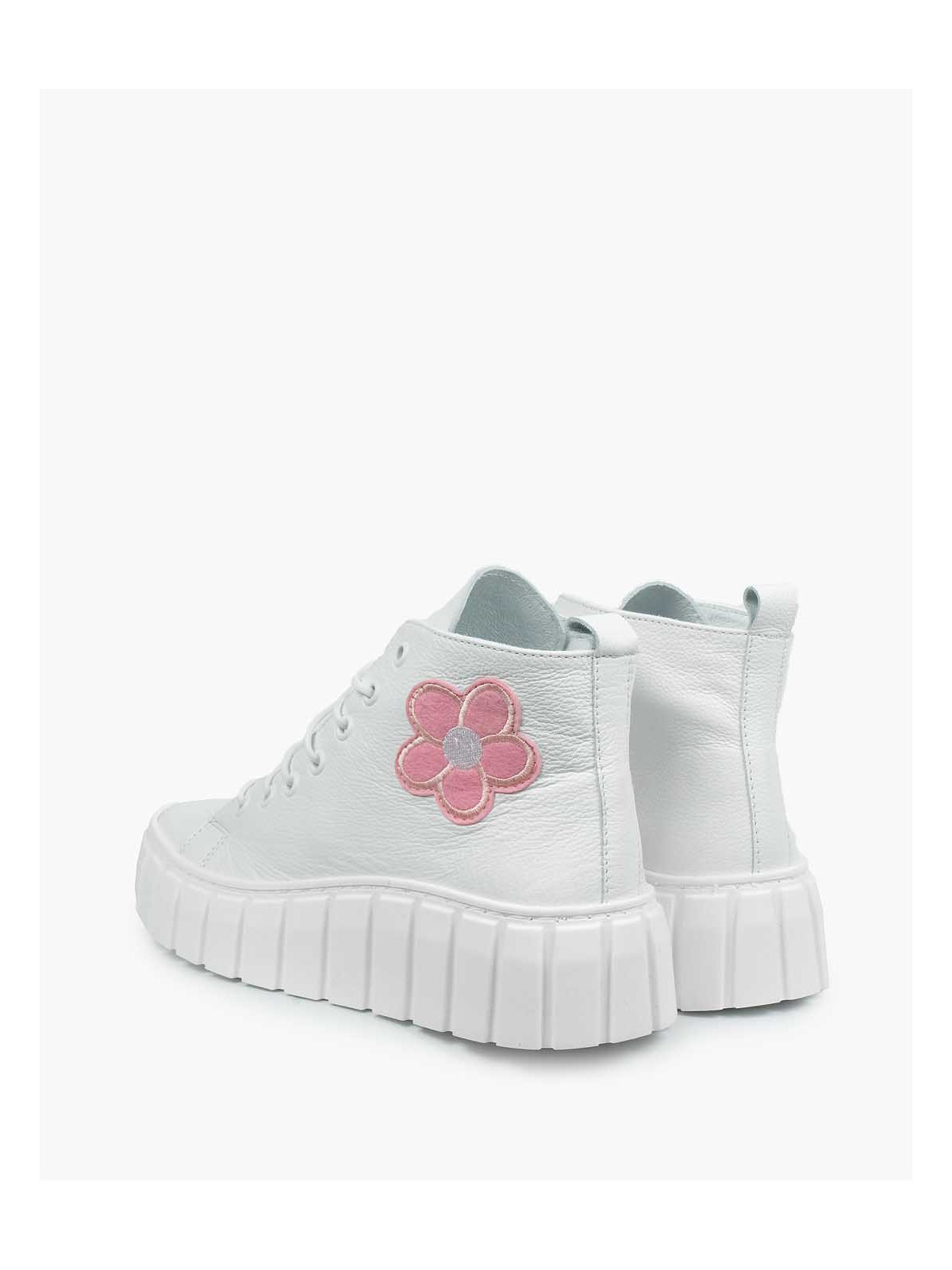 Białe trampki damskie skórzane