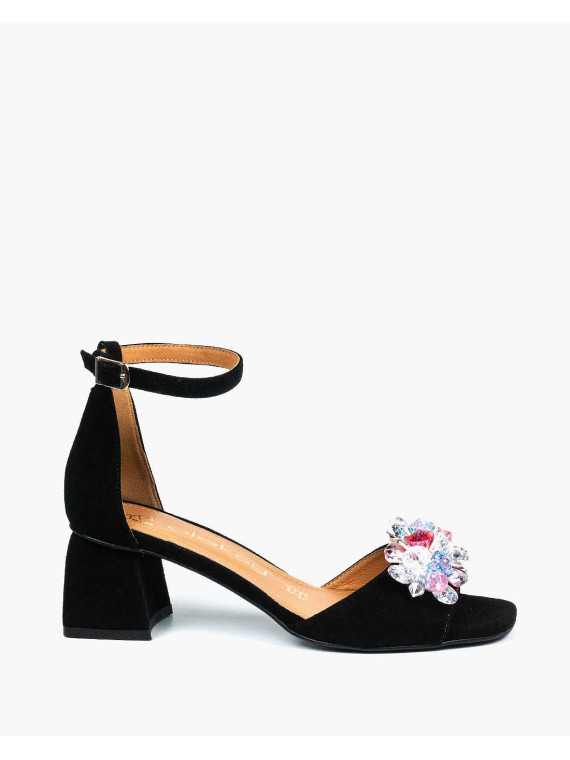 Czarne sandały damskie skórzane