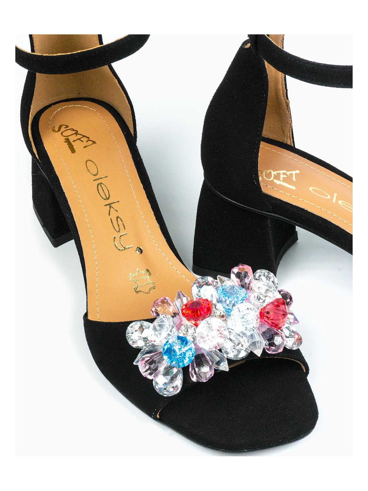 Czarne sandały damskie skórzane