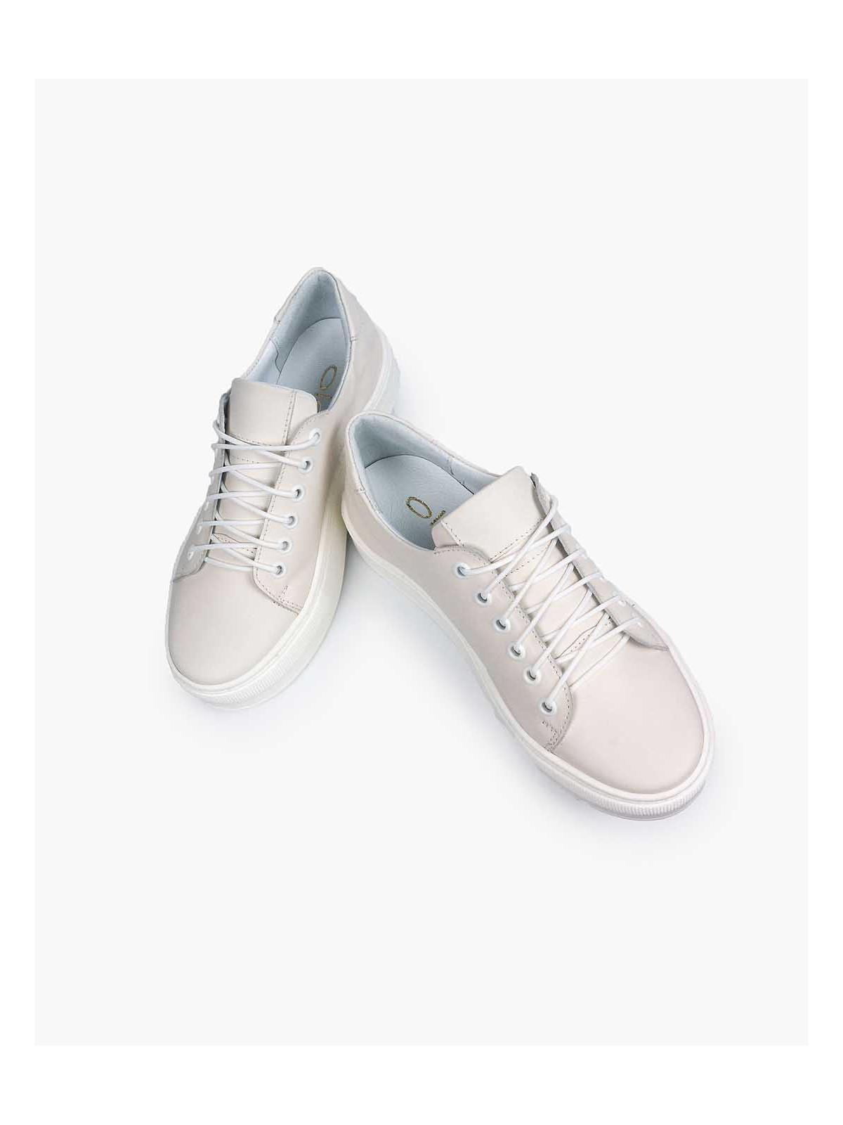 Białe trampki damskie skórzane