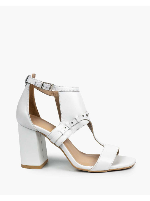 Białe sandały damskie skórzane