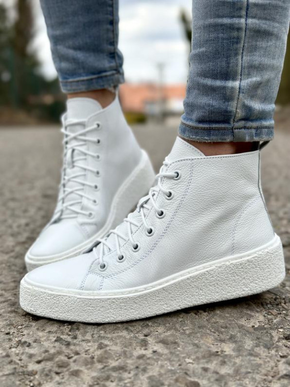 Białe trampki damskie skórzane