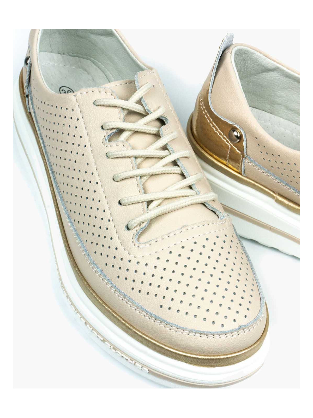 Bezowe-trampki-damskie-skorzane