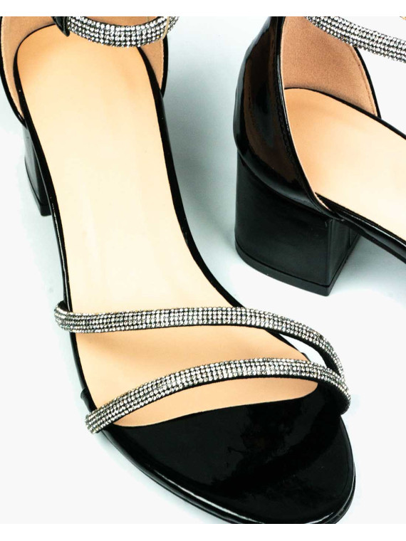 Czarne sandały damskie skórzane