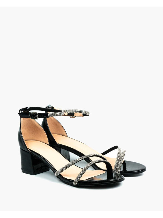 Czarne sandały damskie skórzane