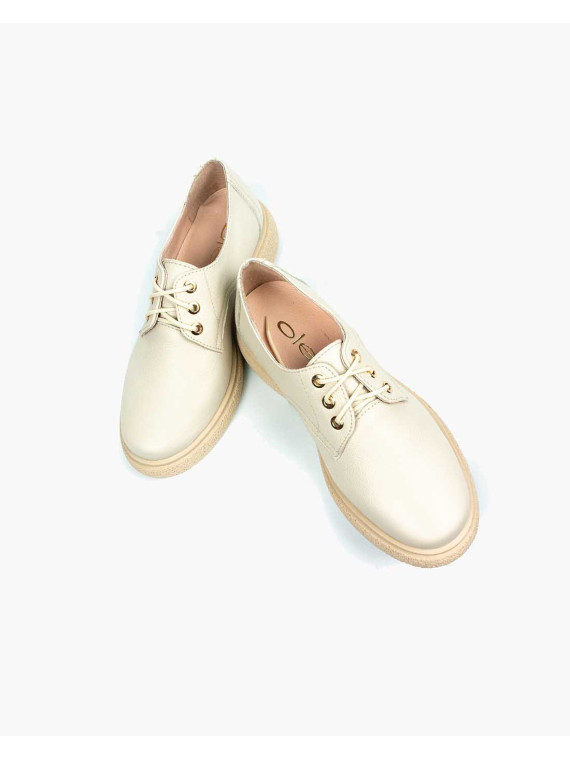 Beżowe półbuty damskie skórzane