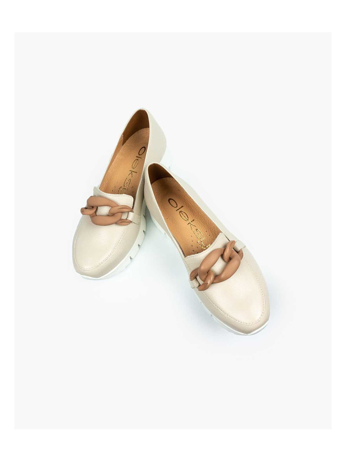 Beżowe półbuty damskie skórzane