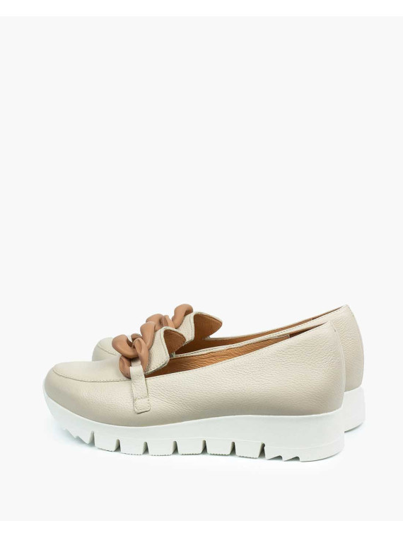 Beżowe półbuty damskie skórzane