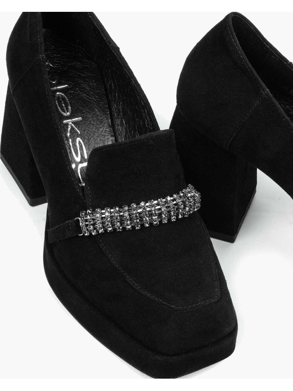 Czarne półbuty damskie skórzane